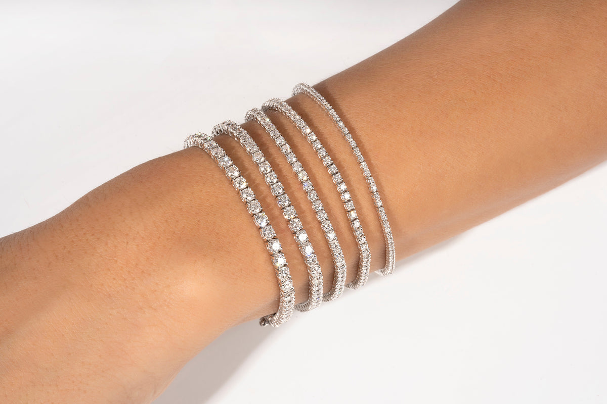 14K Classic Diamond Tennis Bracelet | Restivo Jewelers