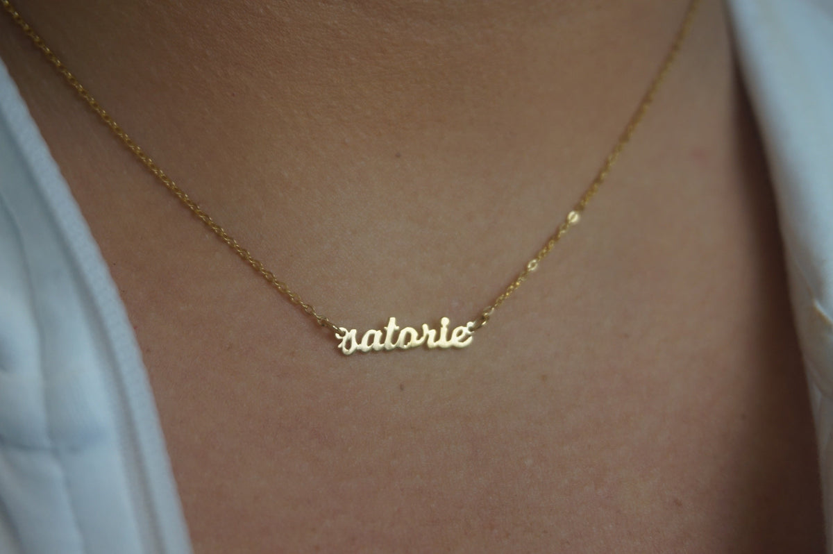 Mini Script Nameplate | Restivo Jewelers