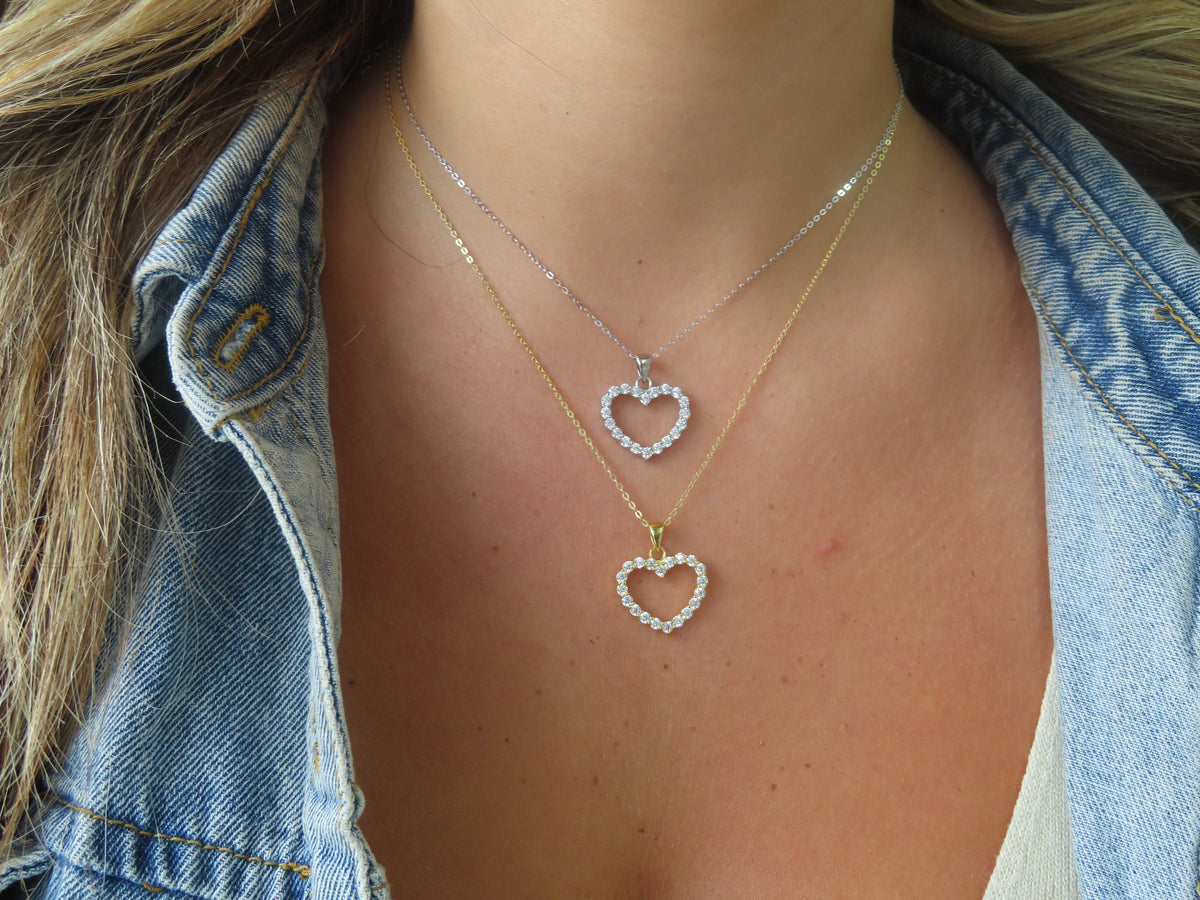 Mini Classic Heart Necklace | Restivo Jewelers