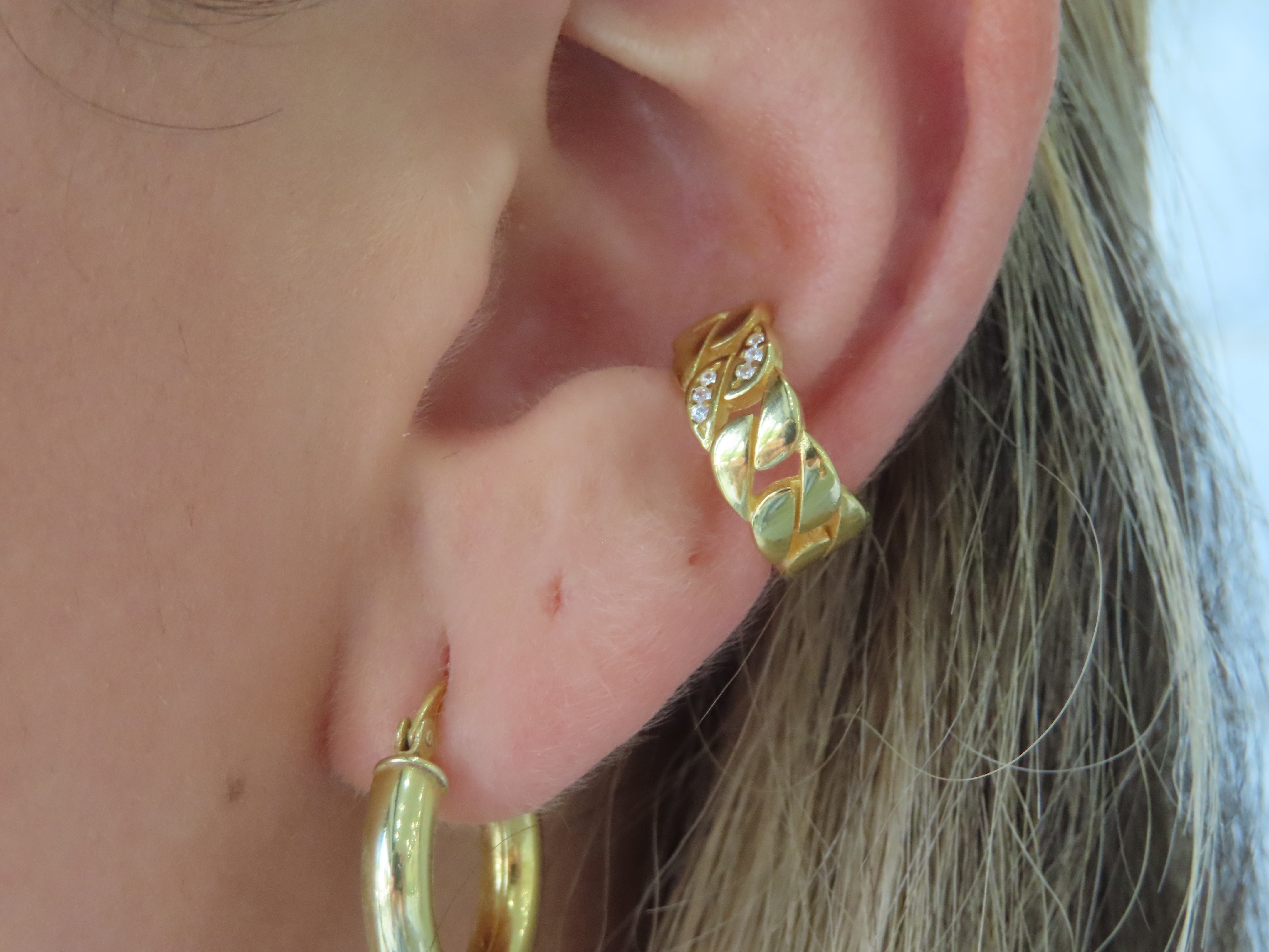Link Ear Cuff