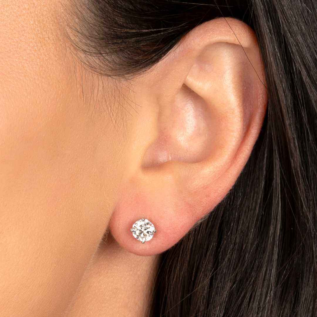 14K Diamond Studs | Restivo Jewelers