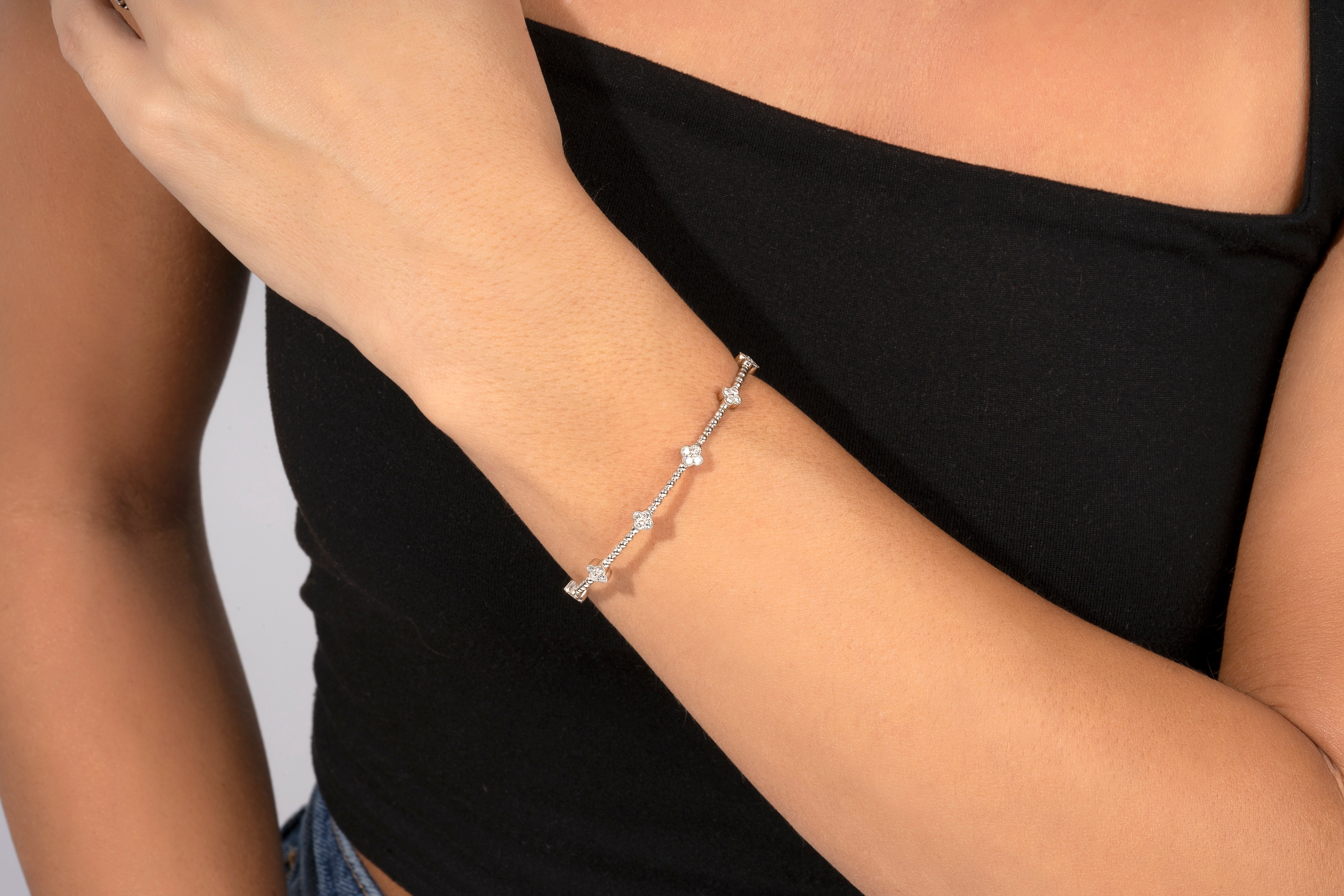 14K Flexi Dainty Clover Bangle