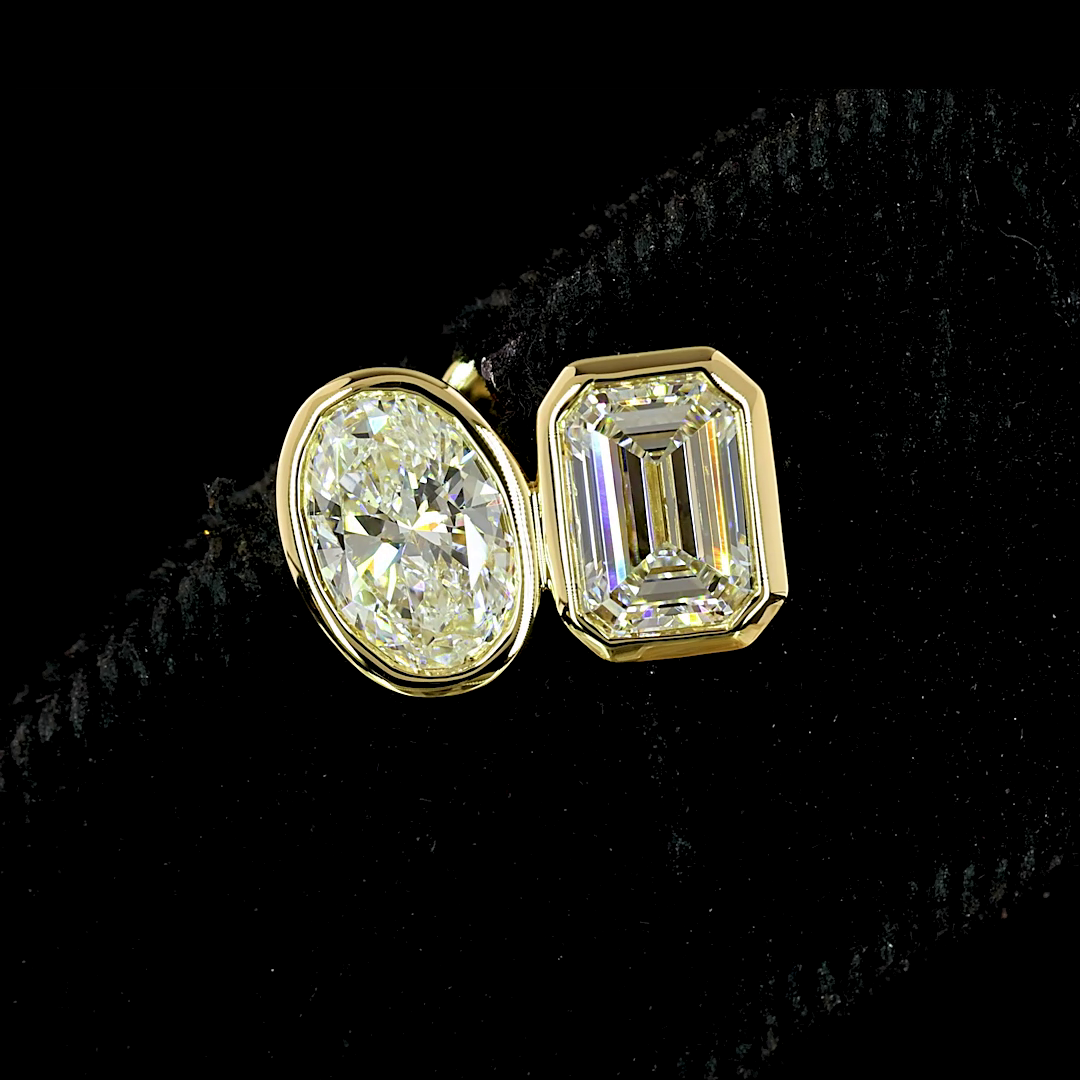 Toi Et Moi Bezel Studs