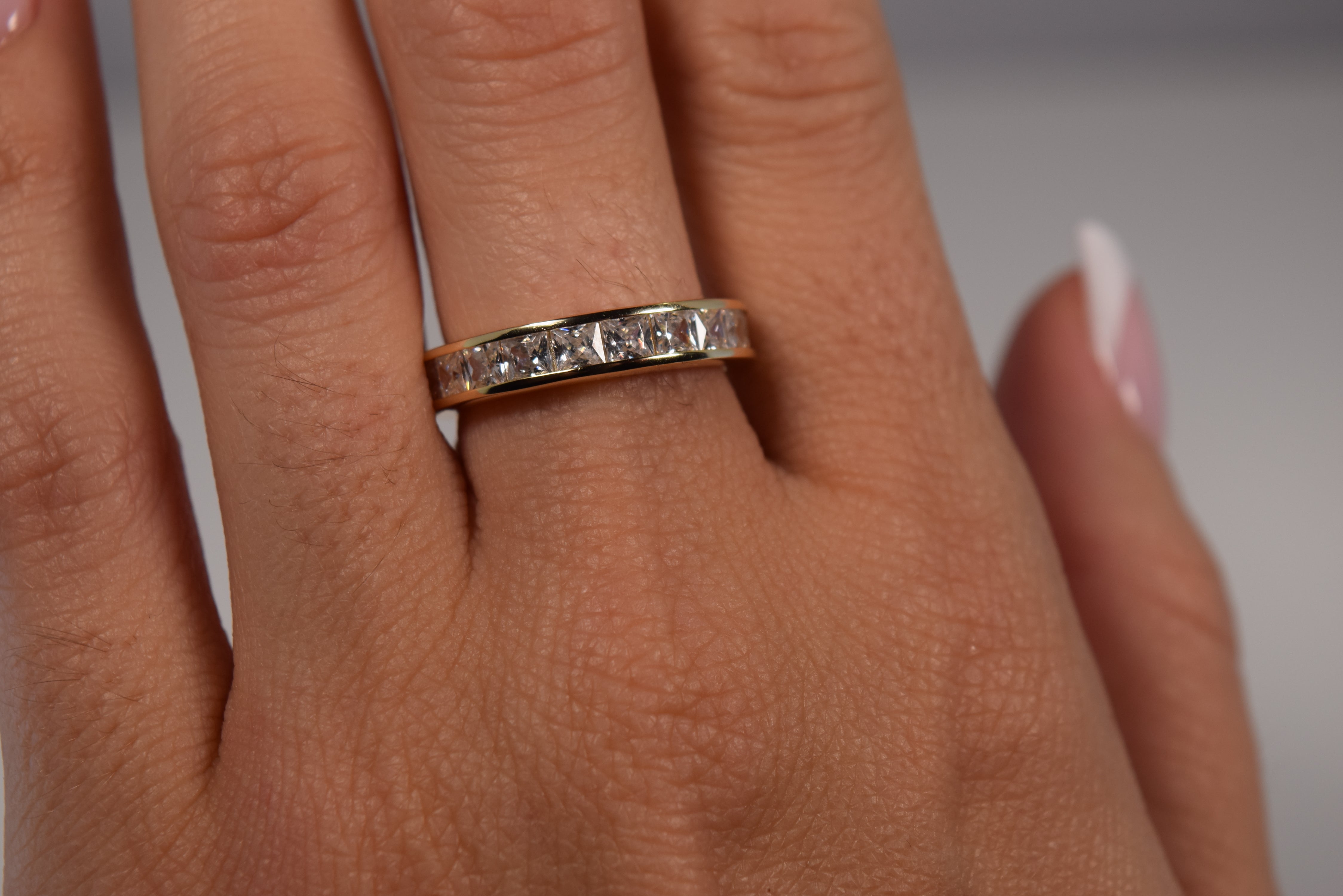 Princess Bezel Band